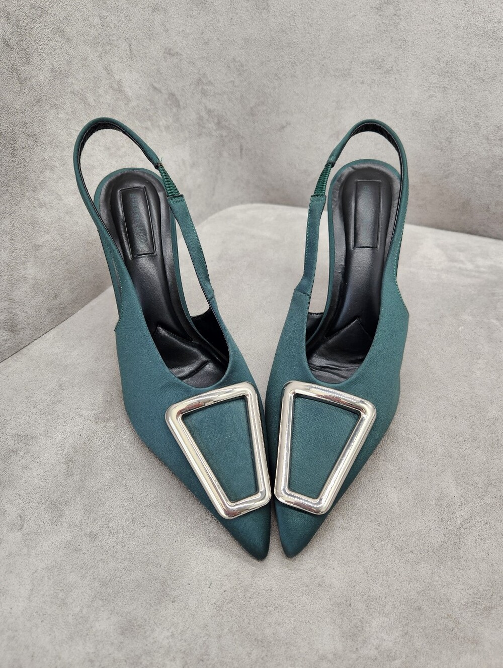 Gianni Bini Slingback Pumps 7.5 Emerald Green Satin Pointy Chunky Buckle New$100